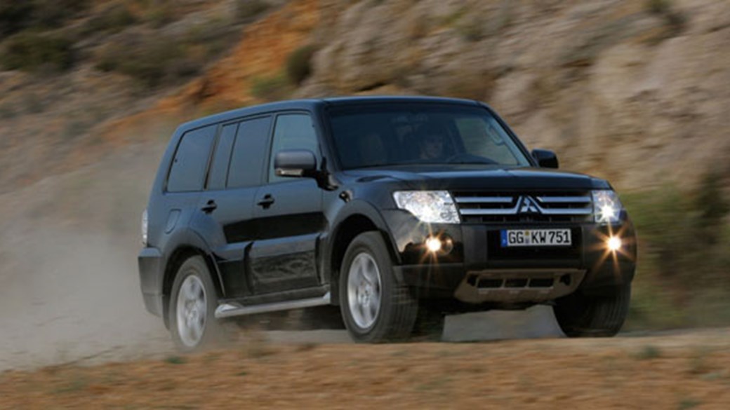 Review mitsubishi pajero Review mitsubishi pajero